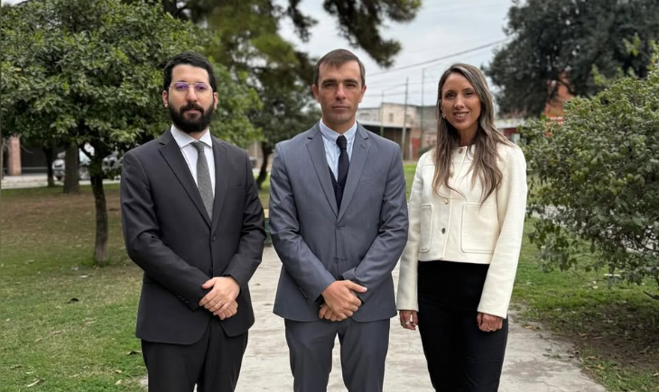 Franco Venditti, Patricio Char y Patricia Neme, los defensores.
