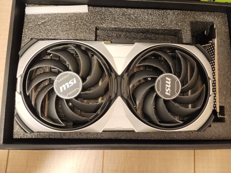 Gasto sin control: por decreto habilitaron compras directas de tecnología en el Gobierno de Tucumán