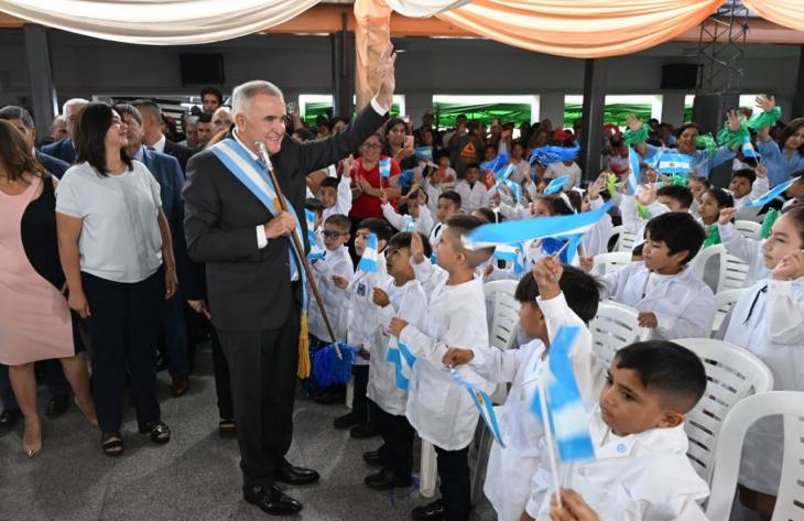 Jaldo encabezó el inicio del ciclo lectivo 2026 en la Escuela Fray Manuel Pérez de Alderetes