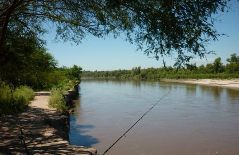 Hallaron el cadáver de un hombre en el río Salí, a la altura de Ingenio Leales