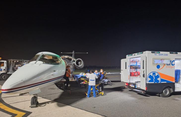 El avión sanitario trasladó a una niña de 3 años con graves quemaduras al Garrahan