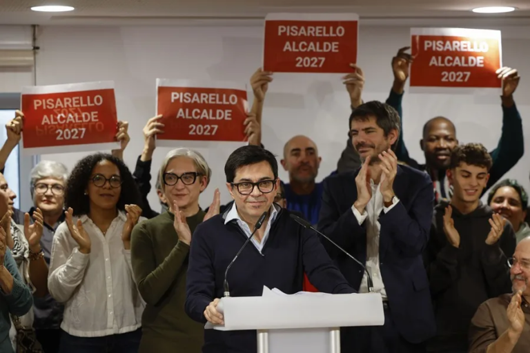 Para frenar a la extrema derecha: Pisarello, el tucumano que quiere ser alcalde de Barcelona