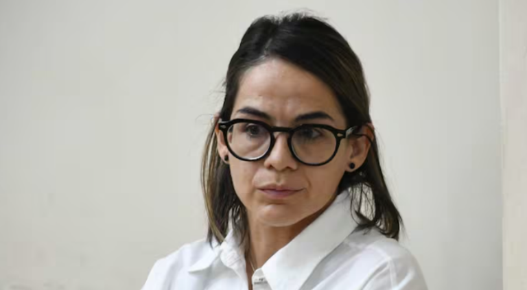 Fallo contra una odontóloga por la extracción de 12 dientes a un menor sin el consentimiento de sus padres
