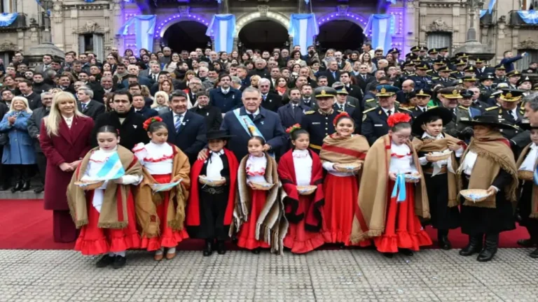 Jaldo encabezará los actos oficiales por el 216° aniversario de la Revolución de Mayo en Tucumán