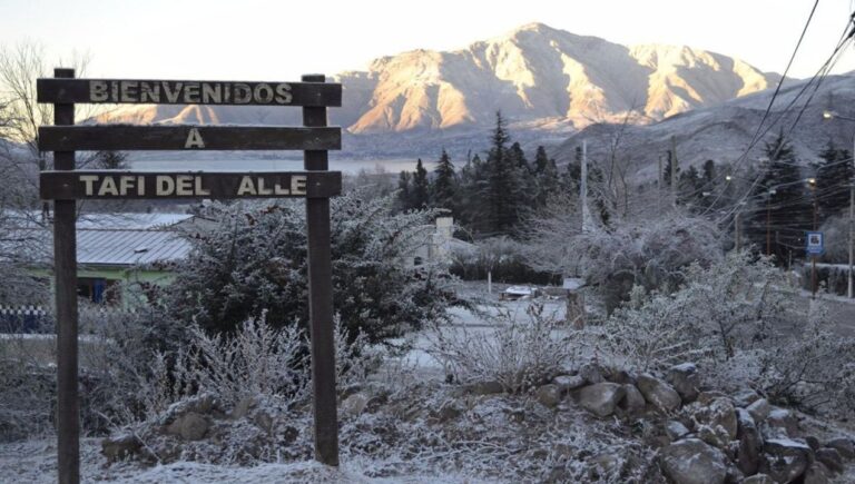 Postales blancas en Tafí del Valle: cuándo serán las primeras nevadas de la temporada