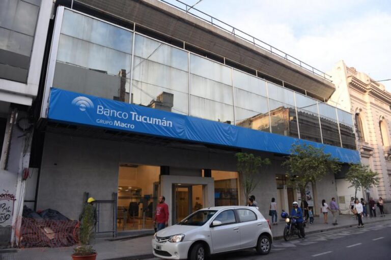 Bancarios acordaron un nuevo aumento salarial: acumulan 12,3% en los primeros cuatro meses del año