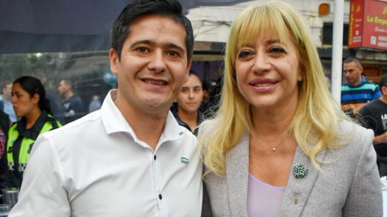 Otra vez la sombra de Cisneros: Chincarini, el alto funcionario municipal denunciado, es también empleado de la Caja Popular
