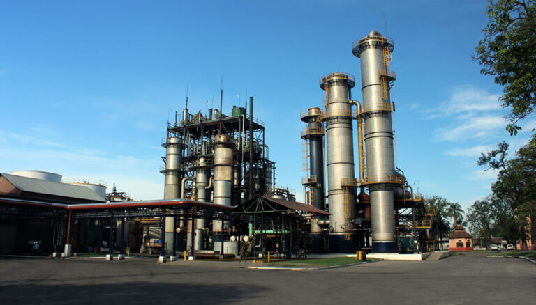 Jaldo y Abad iniciaron gestiones para evitar los cortes de gas a las industrias tucumanas