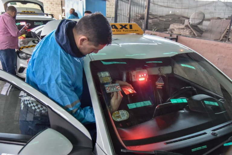 El Municipio de San Miguel de Tucumán inicia revisión técnica obligatoria y reempadronamiento de taxis con nuevas exigencias
