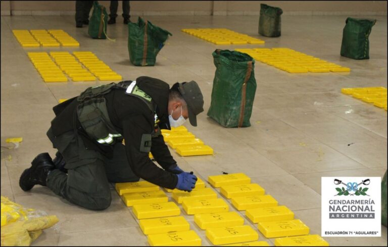 Investigación federal apunta a una compleja red criminal tras secuestro de 470 kilos de cocaína en Tucumán