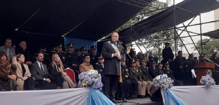 El gobernador Jaldo encabezó la conmemoración del 85° aniversario del Instituto Superior de Policía en Tucumán