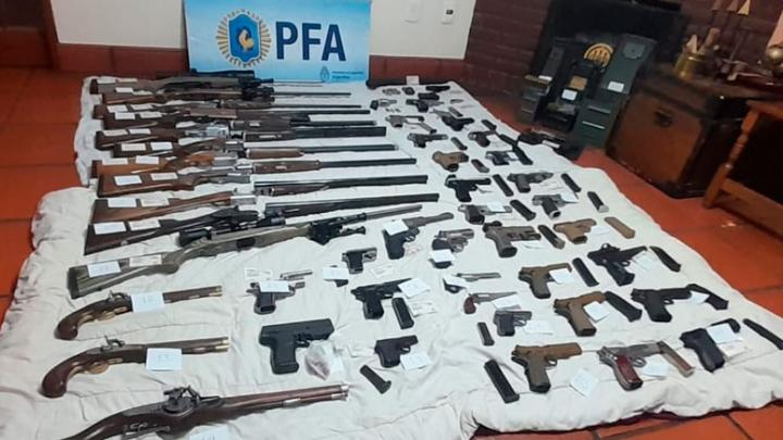 Juicio a ocho imputados por esquema de desvío de armas desde Tucumán hacia el mercado negro chileno