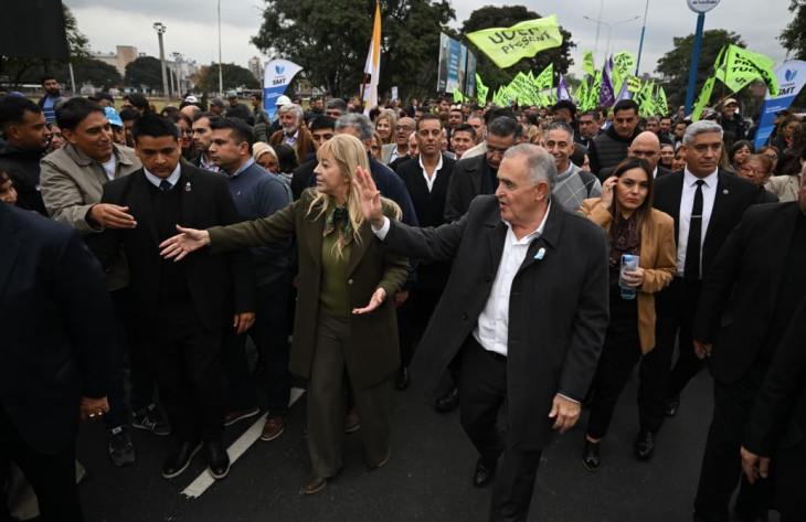 Jaldo y Chahla inauguraron la repavimentación de la avenida Papa Francisco y José Ingenieros