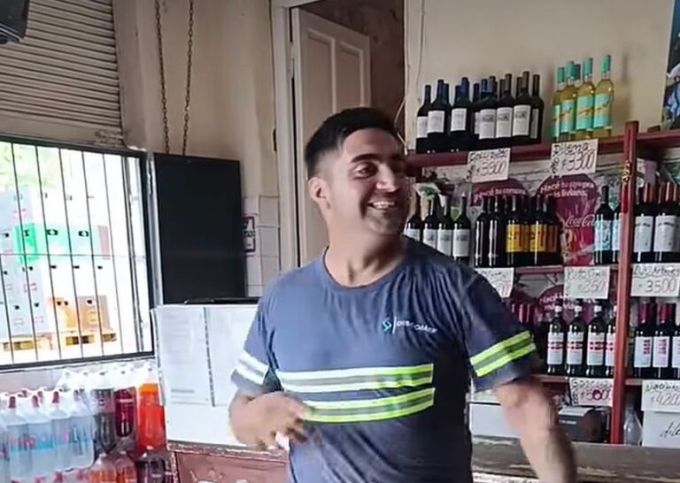 El video que genera furor en Tucumán: el baile de “Nico” en una distribuidora que conquistó las redes
