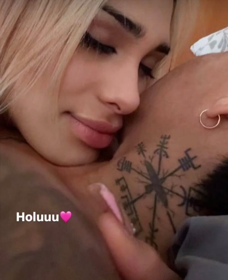 Danelik compartió una romántica foto con Brian Sarmiento apenas despertaron