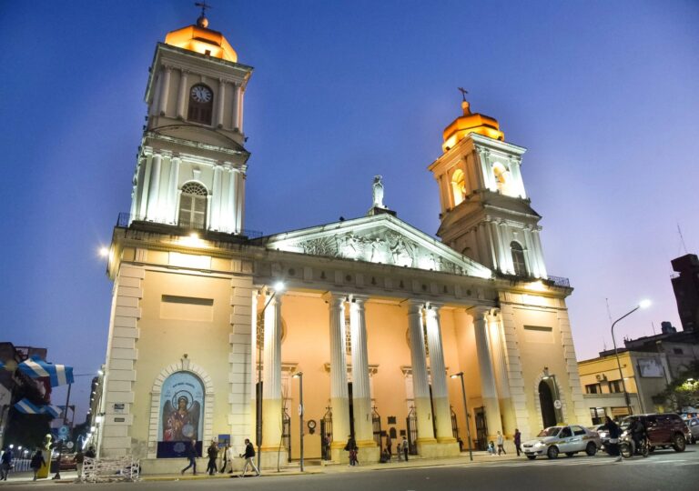 El Gobierno de Tucumán destina $19,5 millones para la restauración de la Catedral Metropolitana