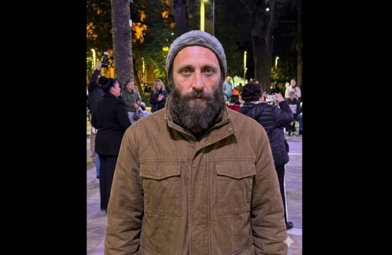 ¿Adónde estaba Raulito Cossio?