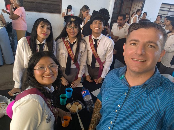 Reconocimiento federal: el tucumano Víctor Zanotta, finalista entre 14.000 educadores del país