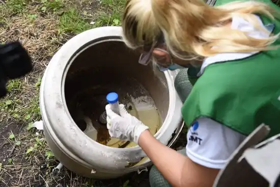 Alerta por dengue en «El Sifón»: el Municipio intervino una vivienda crítica tras una denuncia del Siprosa