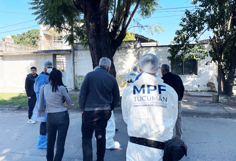 Tragedia familiar en barrio El Bosque: investigan a un hombre por matar a su hermana tras confesar el crimen en un audio