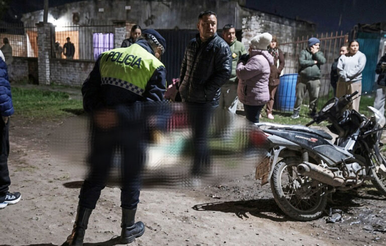 Inseguridad vial: un motociclista murió en Ingenio Leales tras colisionar contra un carro de tracción a sangre que se dio a la fuga