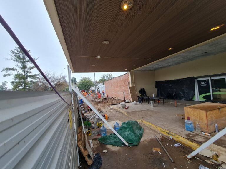 El aeropuerto Benjamín Matienzo se prepara para las obras: así es la «terminal provisoria» para los pasajeros