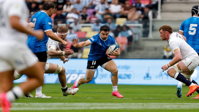 Tras otro pálido partido y derrota de Los Pumas, todas las críticas fueron para Contepomi