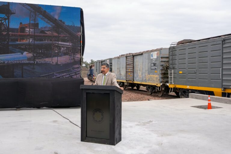 “Es un día histórico para Tucumán”: Acevedo celebró la recuperación del ramal ferroviario del azúcar tras 45 años
