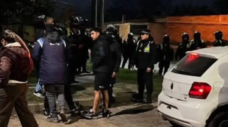 Terror en barrio Policial IV: un verdulero fue detenido tras disparar contra cuatro chicos