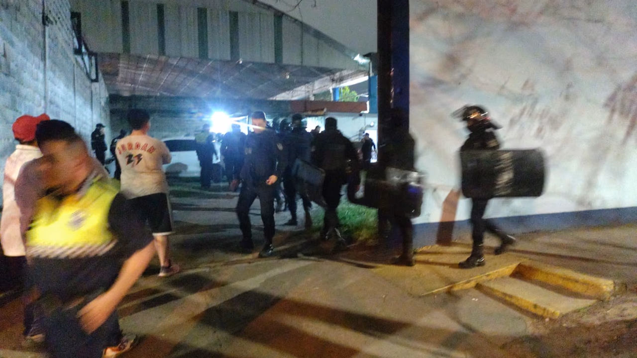 Tensión en SUTRAPPA: controles a taxímetros adulterados terminaron con incidentes y dos taxistas detenidos -