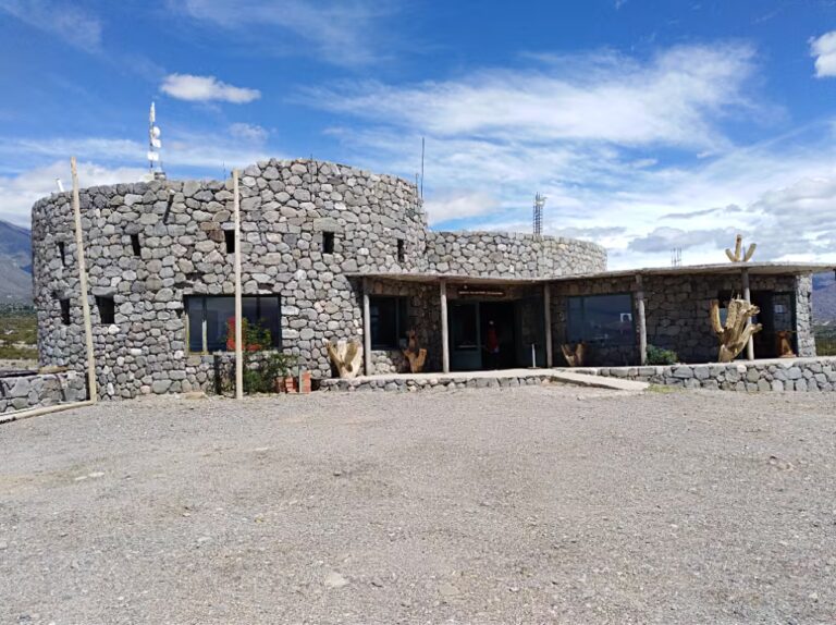 Conflicto en Amaicha del Valle: la Justicia ordenó controles sobre la camioneta y la Bodega en una disputa que arrastra siglos de tensiones internas