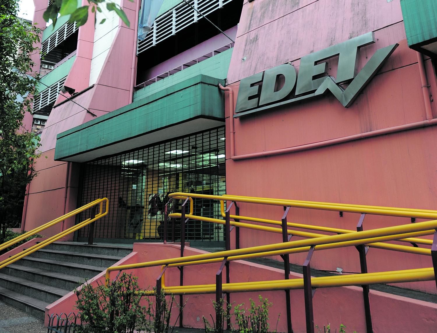 Piden auditar el contrato de EDET: evalúan rescindir la concesión por las fallas en el servicio de energía -
