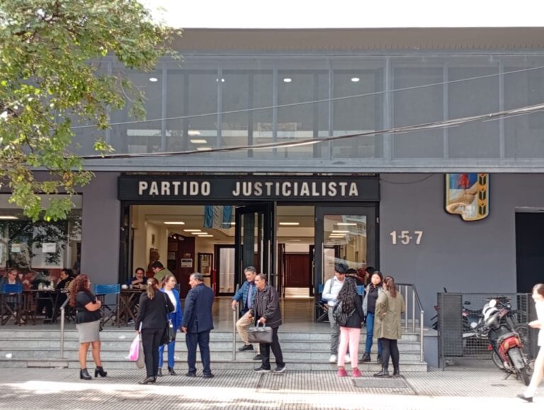 El PJ tucumano cerró filas y puso el foco en las elecciones del 9 de mayo