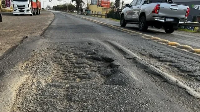 Nación retuvo casi 15 mil millones de pesos para rutas tucumanas y usa ese dinero en “timba” financiera - El