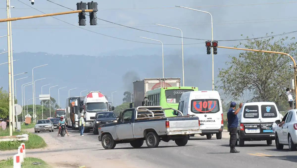 Una gran estafa: la concesión de las rutas en Tucumán prevé peaje pero ninguna gran obra, solo mantenimiento