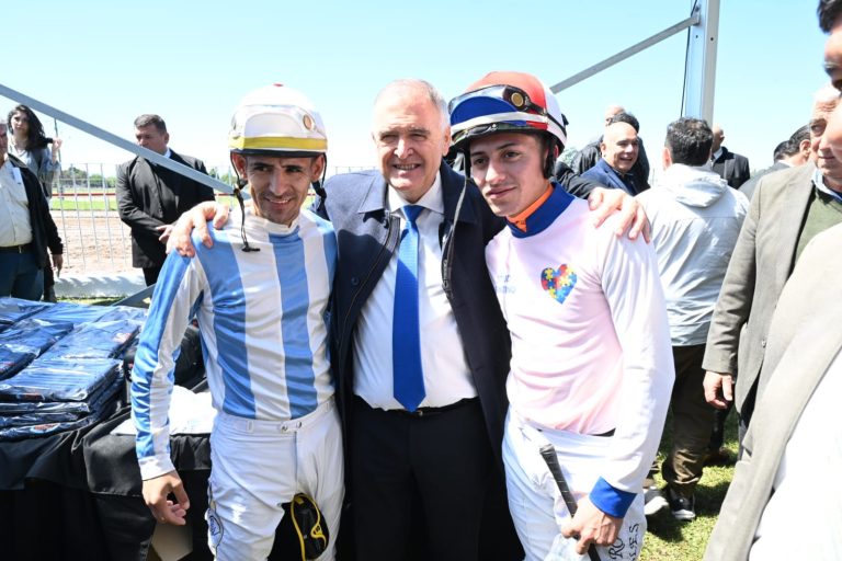 Fiesta del turf en Tucumán: Más de 221 caballos inscriptos y sorteos de vehículos en la 71ª edición del Gran Premio