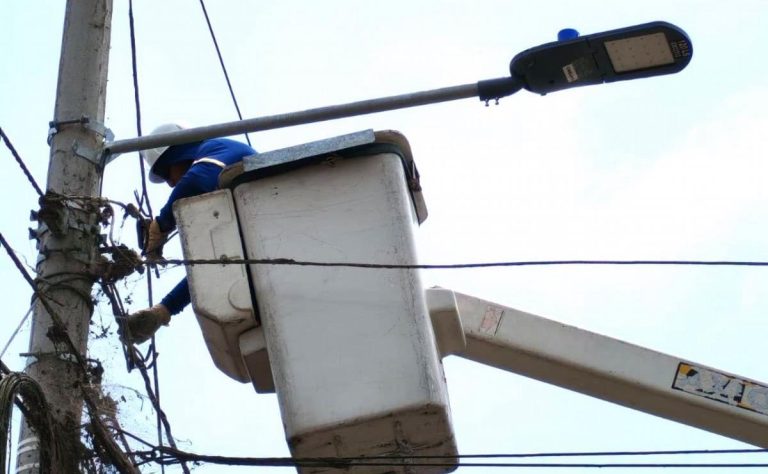 Patrimonio público: Vandalizaron 500 luminarias en dos años y el Municipio llevará a los responsables a la Justicia