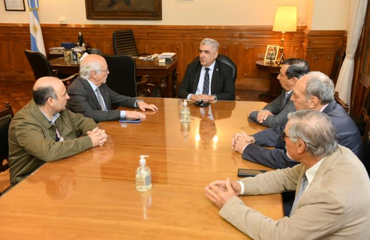 Energía, costos y consumo: la FET llevó sus reclamos al Gobierno de Tucumán