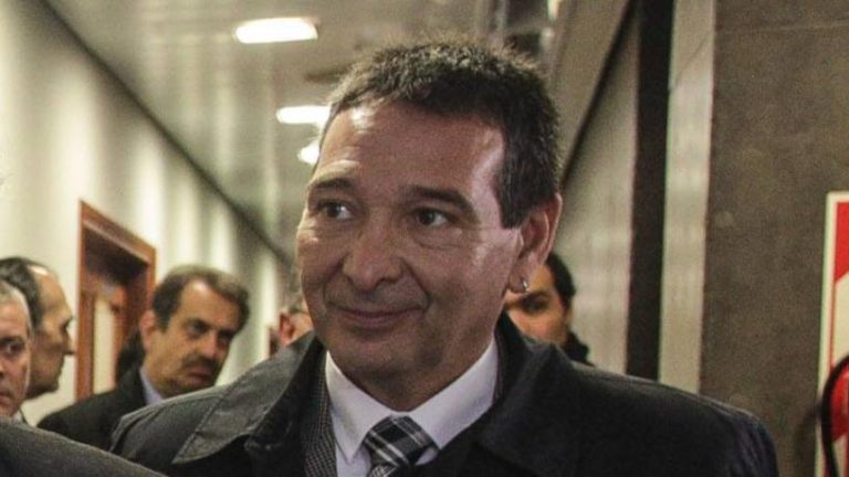 La querella de la hija de Burgos pidió a la Corte que frene su salida de Tucumán