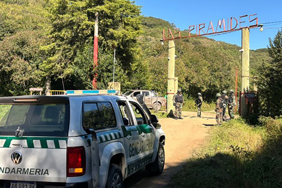Procesaron a un padre y su hijo por el avance de un barrio sobre tierras de la UNT en San Javier - El