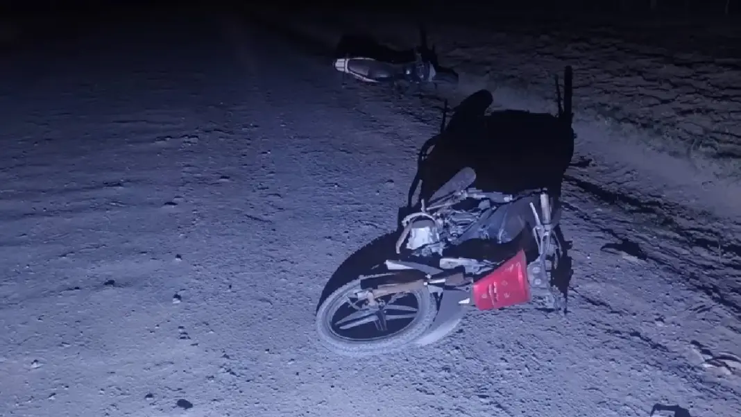 Tragedia en la ex Ruta 34: Un choque frontal entre dos motos se cobró una vida en Gobernador Garmendia - El