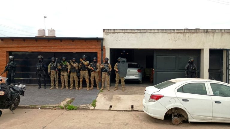 Ya son 7 detenidos en la megaestafa de Constru Servicios por más de mil millones de pesos