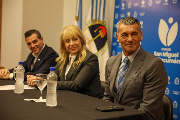 Goycochea, el héroe de los penales de Italia 90, fue declarado Visitante Ilustre de la capital tucumana