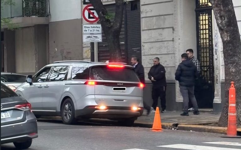 Cristina y Massa aumentan la presión sobre Kicillof en el PJ