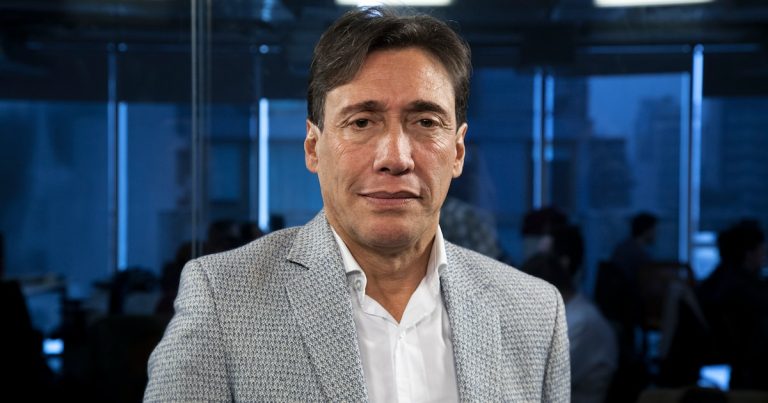 Video: Fabián Gianola fue atropellado en Saavedra y será operado por una fractura expuesta